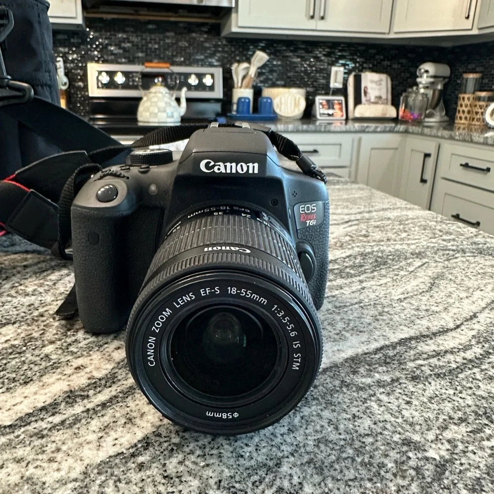 Canon EOS Rebel T6i DSLR Camera